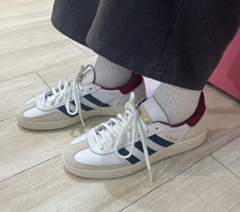 Alternative view of Giày Adidas HANDBALL SPEZIAL 'Cloud White' IF3742
