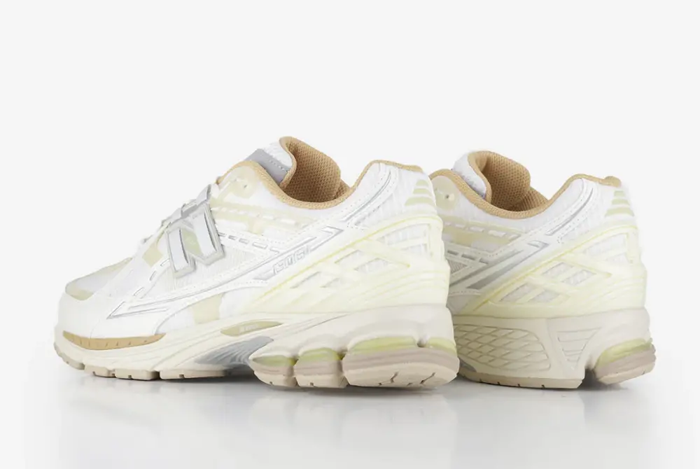 Giày New Balance 1906R Lunar New Year White M1906NLY - Ảnh 6