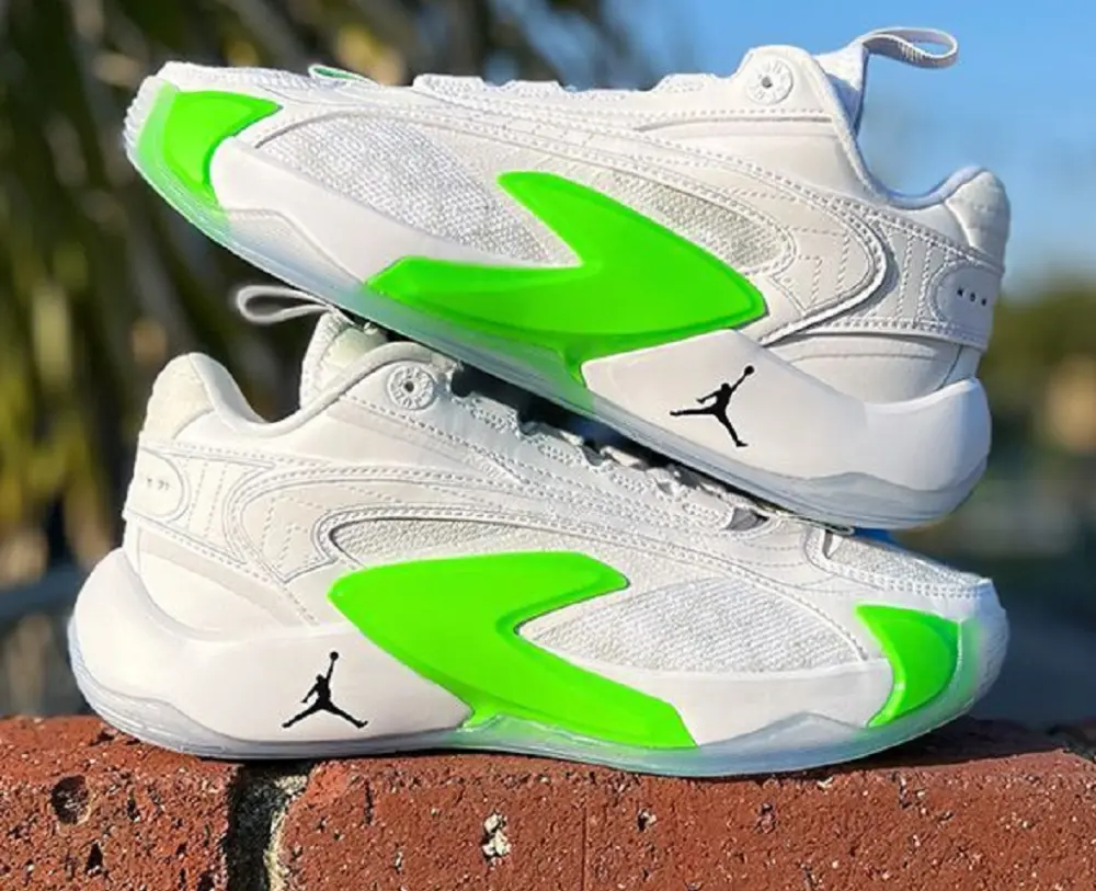 Alternative view of Giày Nike Jordan Luka 2 GS 'Trick Shot' DZ3498-103