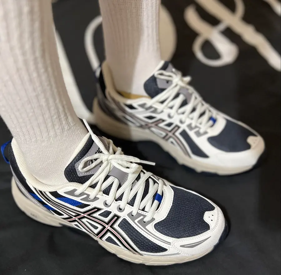 Giày Asics Gel-Venture 6 ‘Black’ 1011B550-003 - Ảnh 5