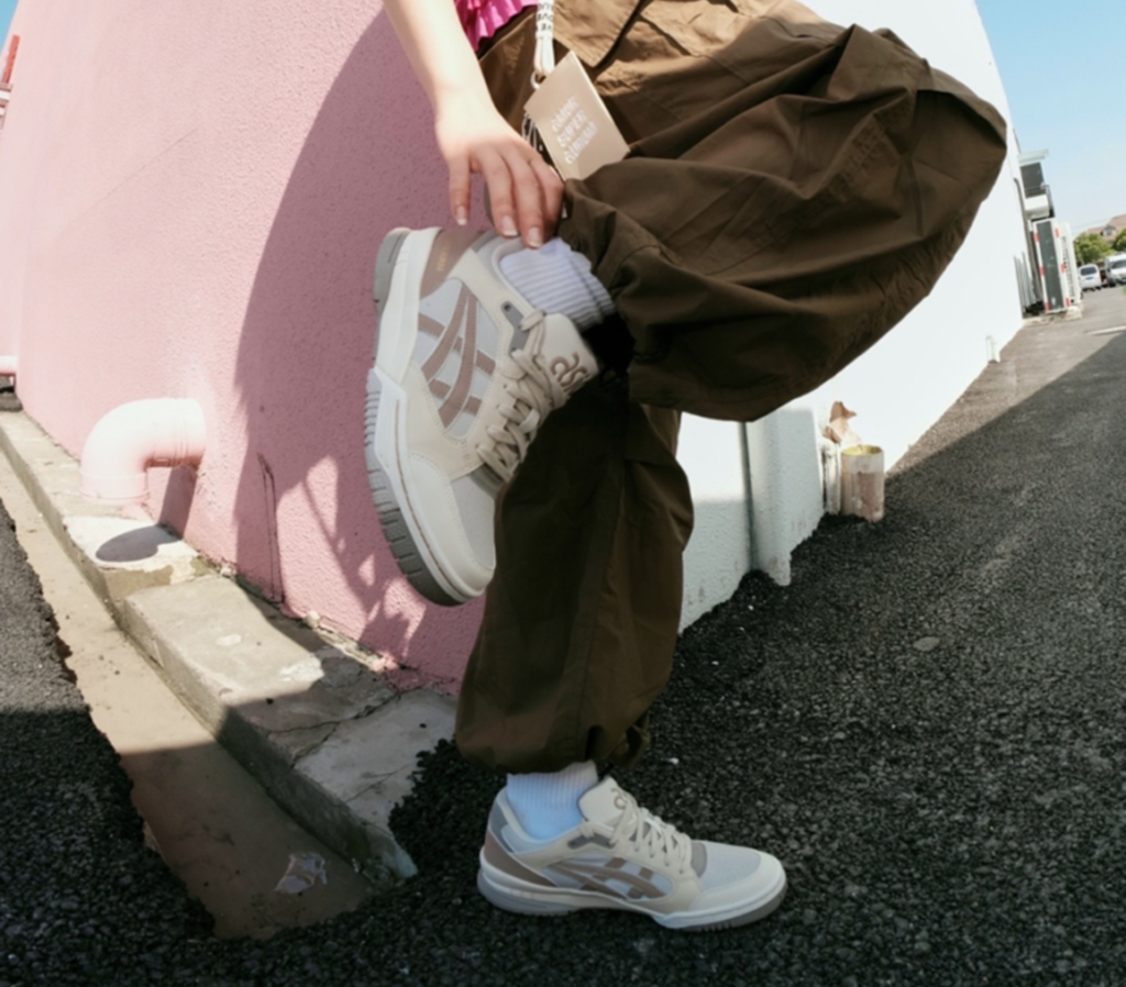 Giày Asics Gel Spotlyte Low ‘Amor Aurum’ 1203A396-020 - Ảnh 3