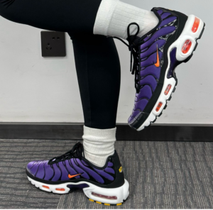 Alternative view of Giày Nike Air Max Plus OG ‘Voltage Purple’ DX0755-500
