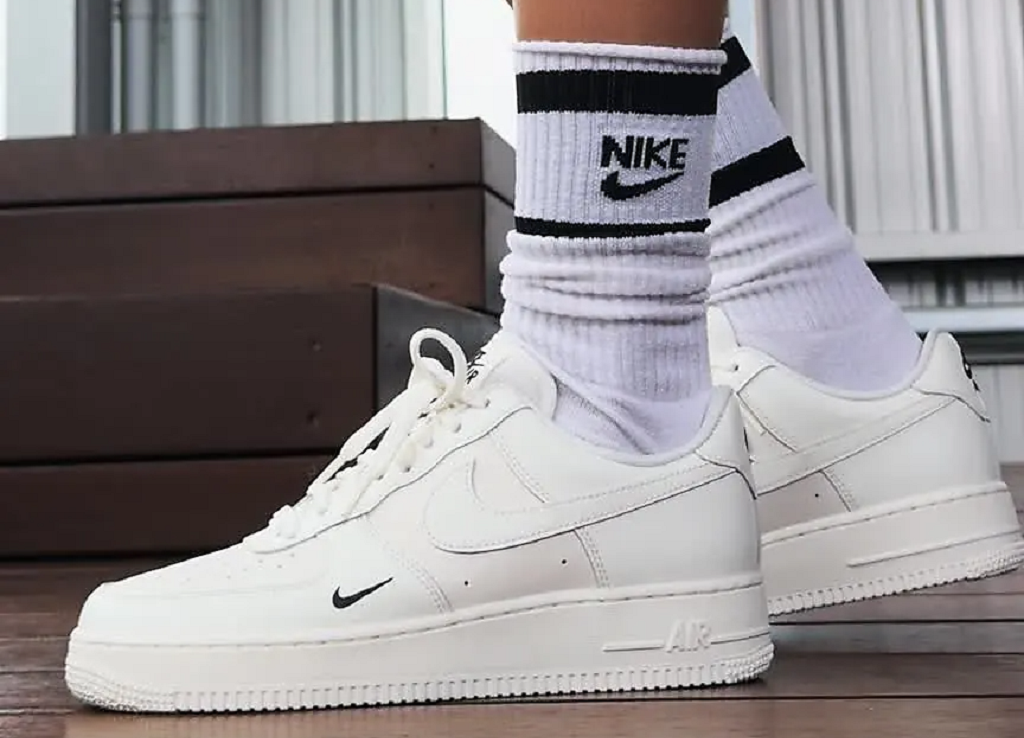 Giày Nike Air Force 1 07' ESS 'Sail/Sail-Light Bone' HF1058-133 - Ảnh 4