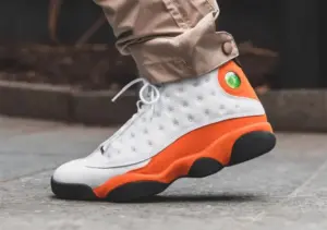 Alternative view of Giày Nike Air Jordan 13 Retro ‘Starfish’ 414571-108