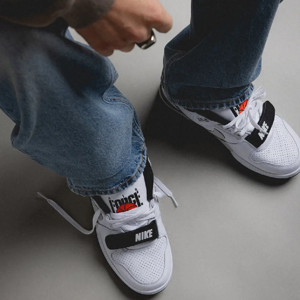 Alternative view of Giày Nike Air Alpha Force 88 White Black DZ4627-101