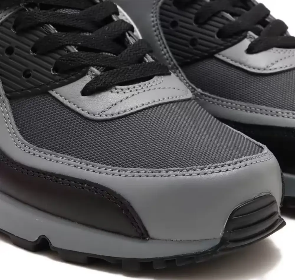 Giày Nike Air Max 90 GORE-TEX 'Dark Smoke Grey' FD5810-002 - Ảnh 4
