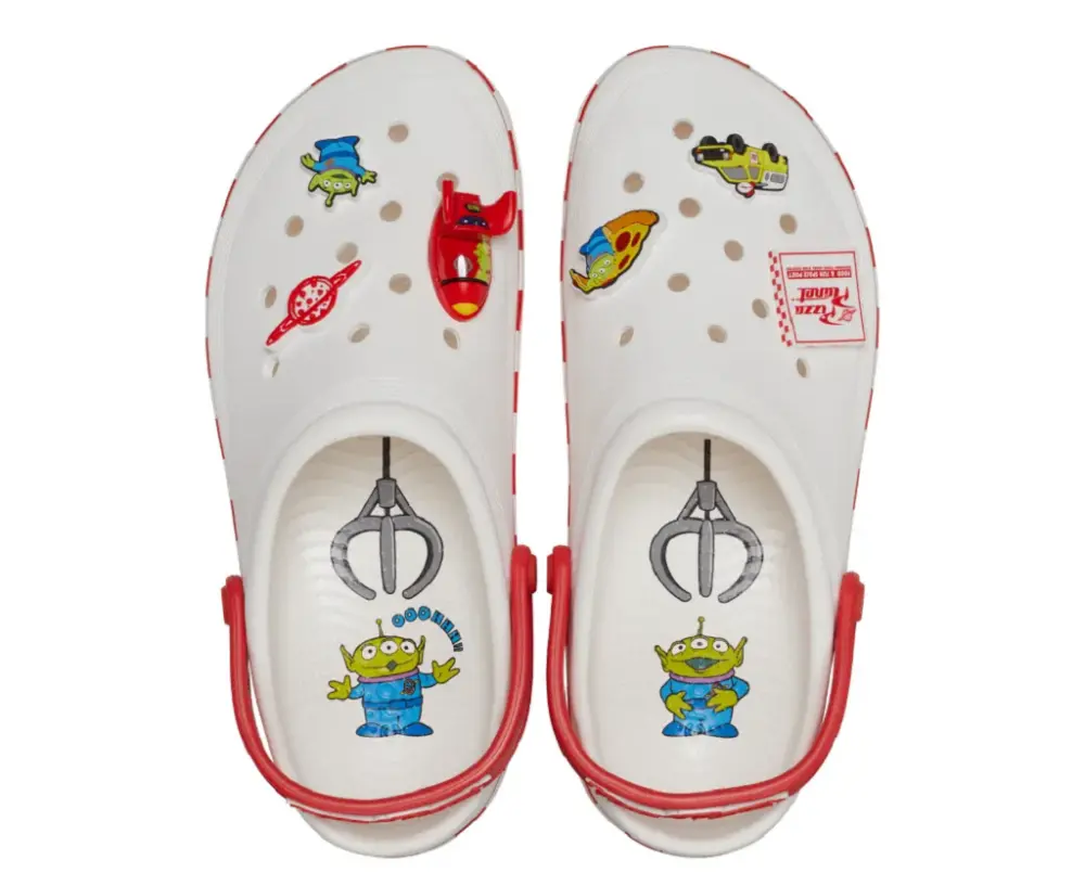 Dép Crocs Off Court Clog Toy Story Pizza Planet 209816-100 - Ảnh 5