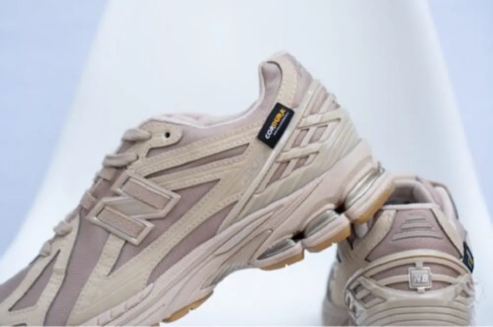 Alternative view of Giày New Balance 1906R Cordura Desert Tan M1906RT
