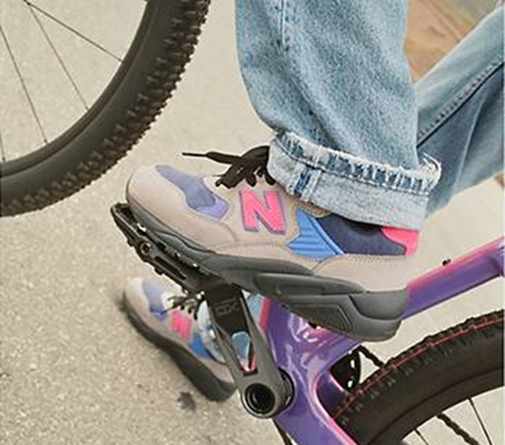 Giày New Balance 580 'Levi's Dark Grey' MT580LV2 - Ảnh 2