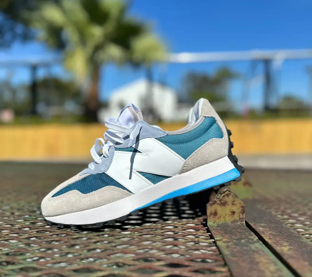 Giày New Balance 327 Sagan Tosu White/Blue/Pink MS327ST - Ảnh 4