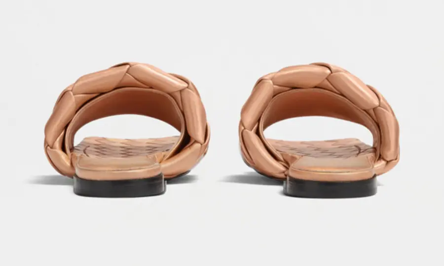 Alternative view of Dép Bottega Veneta Lido Flat Sandal ‘Cinder’ 608853V1AH05721
