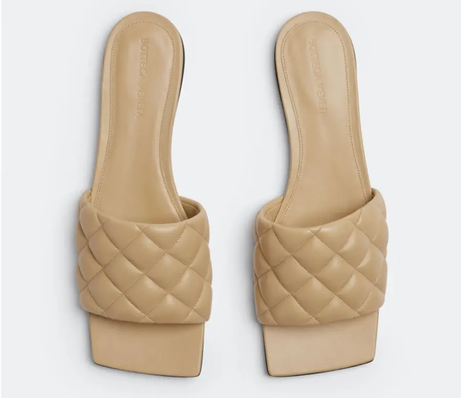 Alternative view of Dép Bottega Veneta Padded Flat Sandal ‘Cane Sugar’ 627710VBRR02624