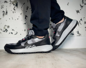 Alternative view of Giày Nike ACG Lowcate SE ‘Wolf Grey Hyper Pink’ DR1030-001