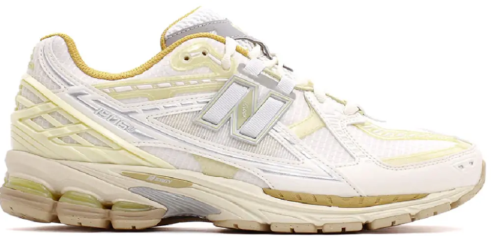 Giày New Balance 1906R Lunar New Year White M1906NLY