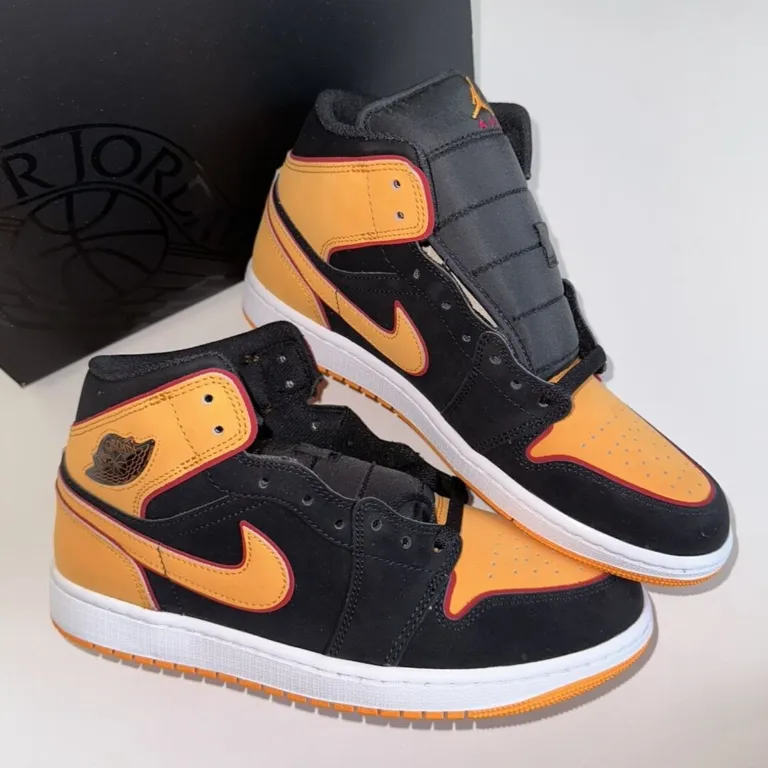Giày Nike Air Jordan 1 Mid ‘Fat Tongue Black Orange’ FJ4923-008 - Ảnh 3