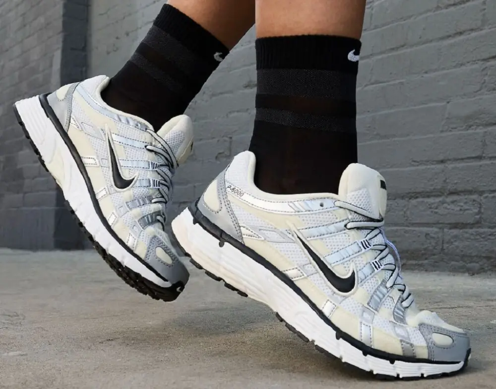 Giày Nike P-6000 'Coconut Milk Metallic Silver' FV6603-100 - Ảnh 4