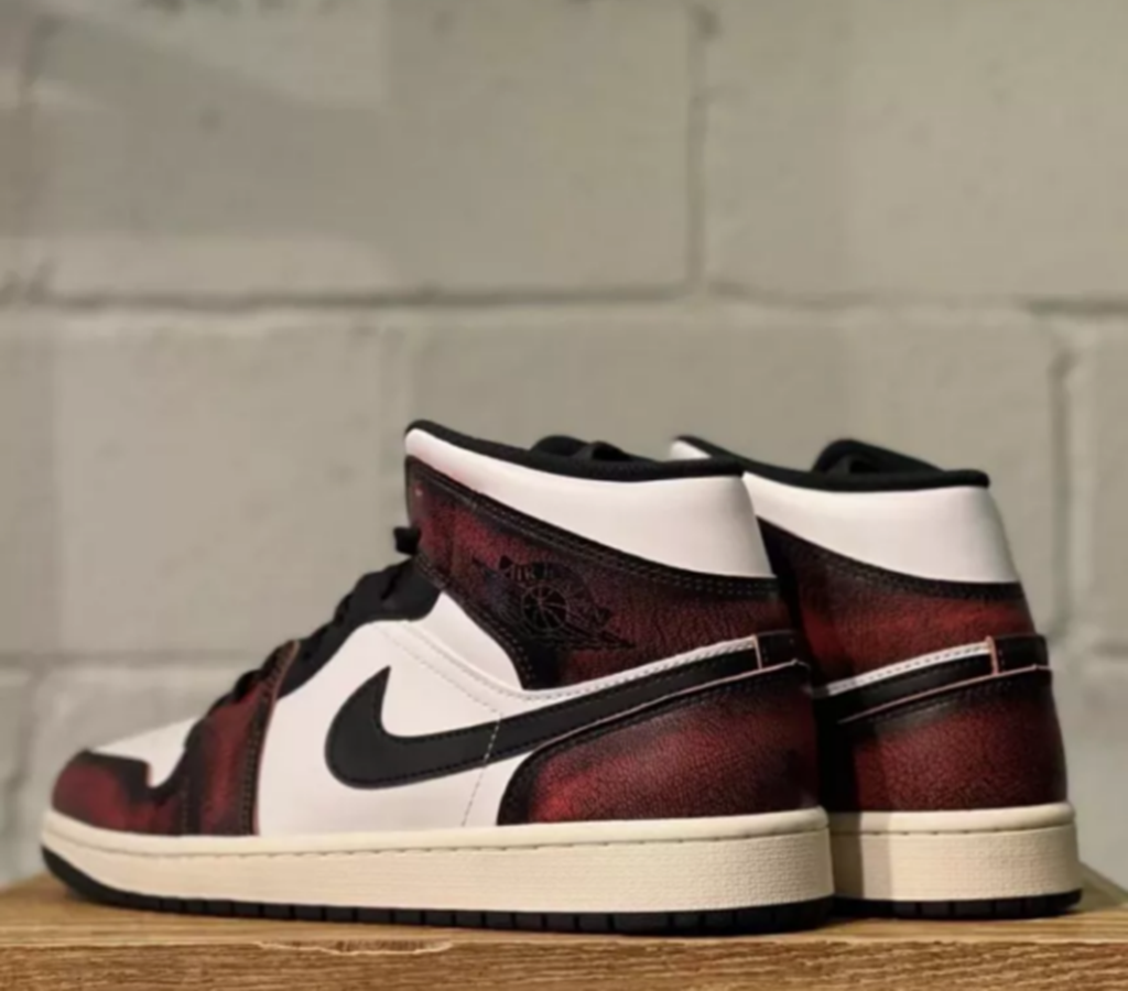 Giày Nike Air Jordan 1 Mid ‘Wear Away Chicago’ DV9565-006 - Ảnh 4