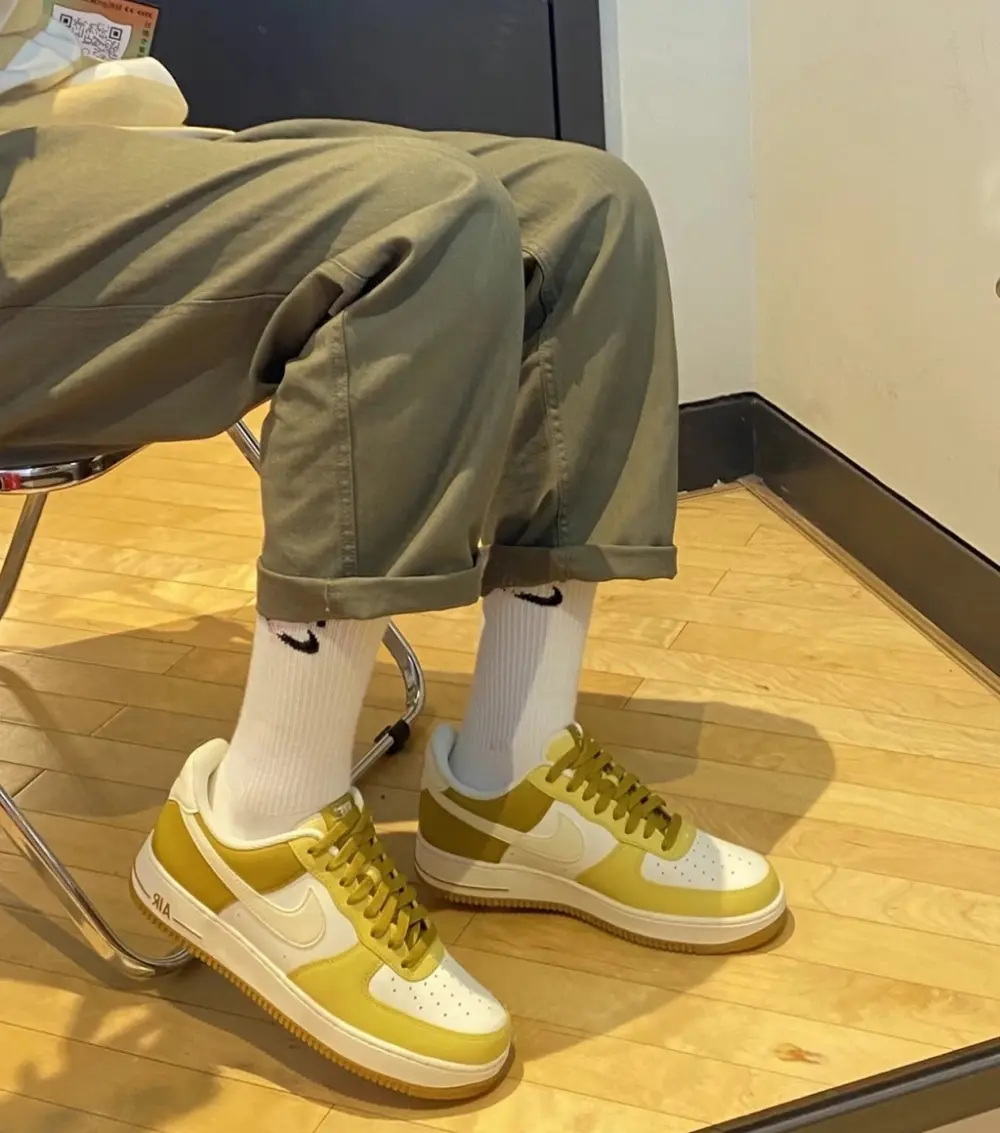 Giày Nike Air Force 1 Low '07 Bronzine Saturn Gold FZ4034 716 - Ảnh 3
