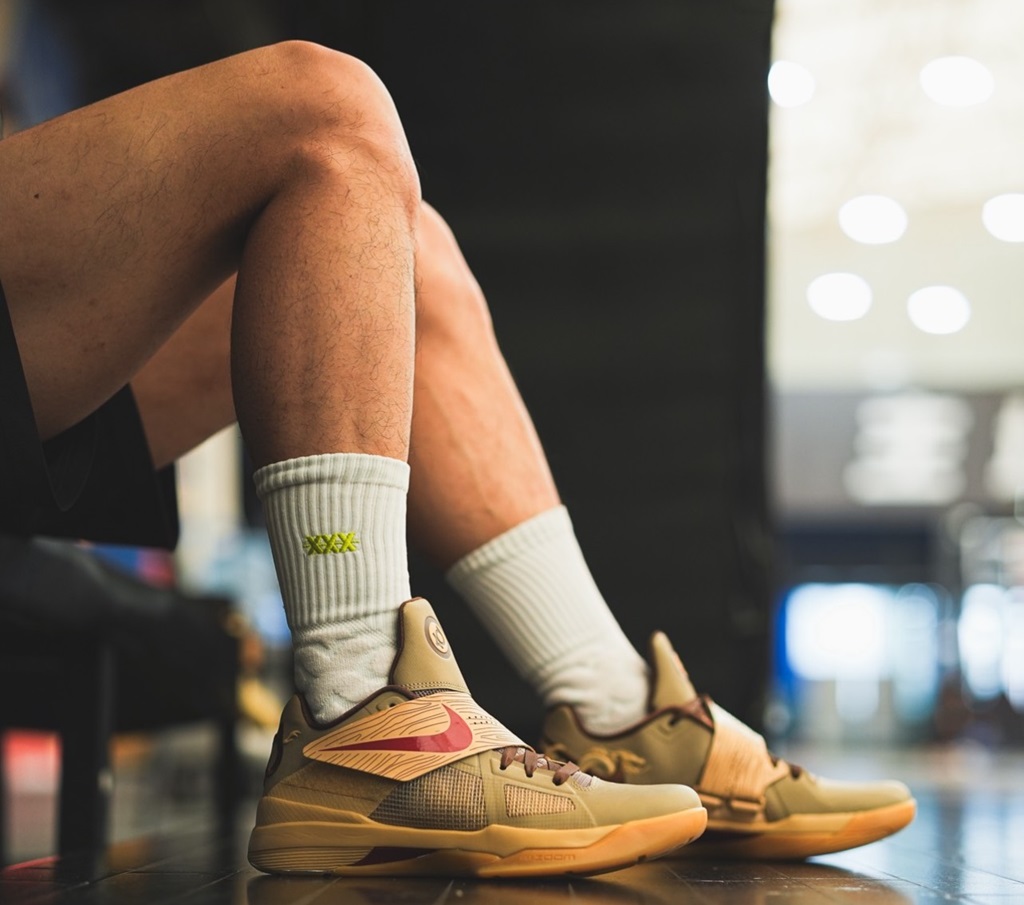 Giày Nike KD 4 ‘Year of the Dragon 2.0’ FJ4189-200 - Ảnh 4