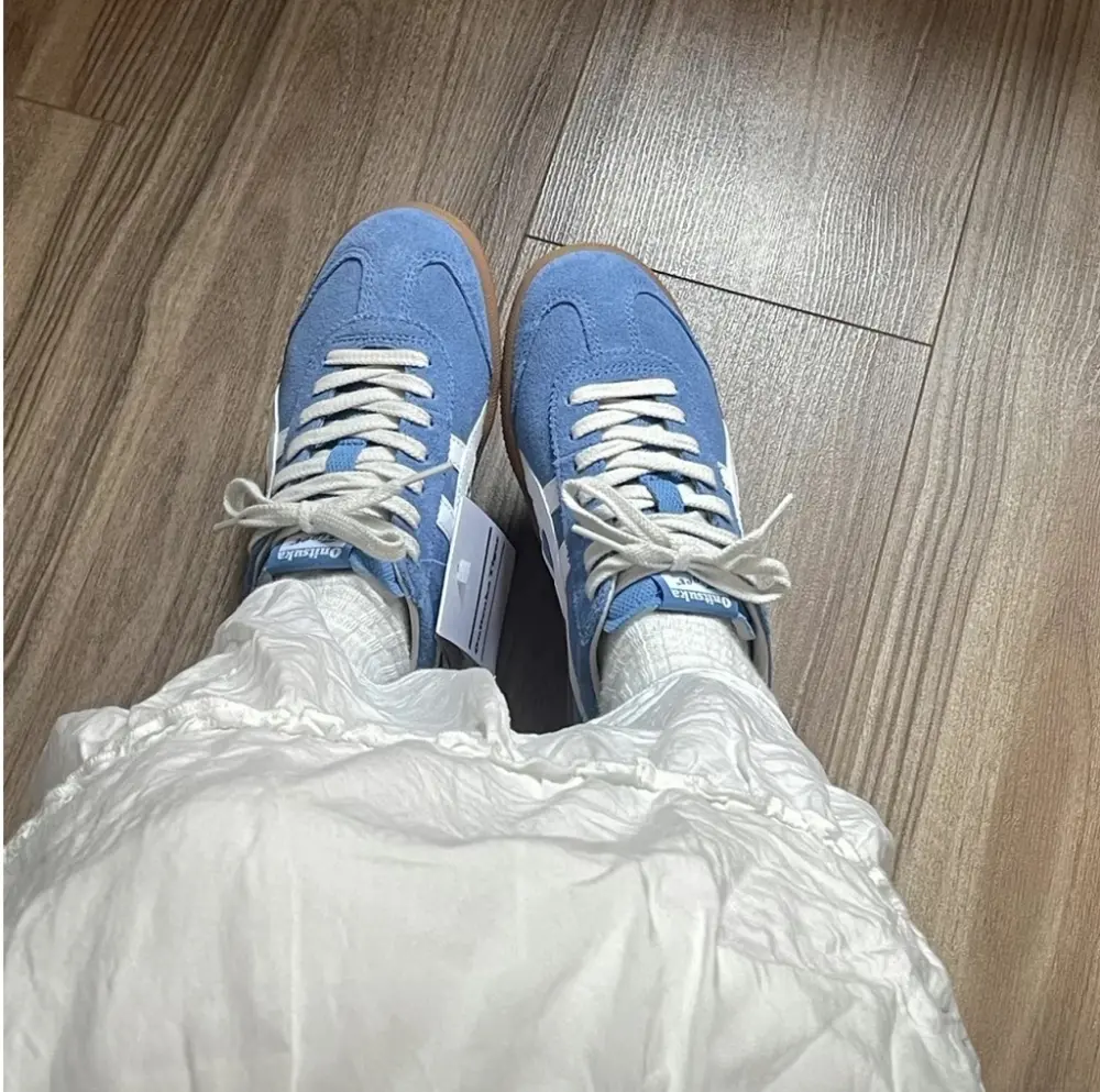 Alternative view of Giày Onitsuka Tiger Big Logo Trainer 2.0 MT 'Blue' 1183A909-400