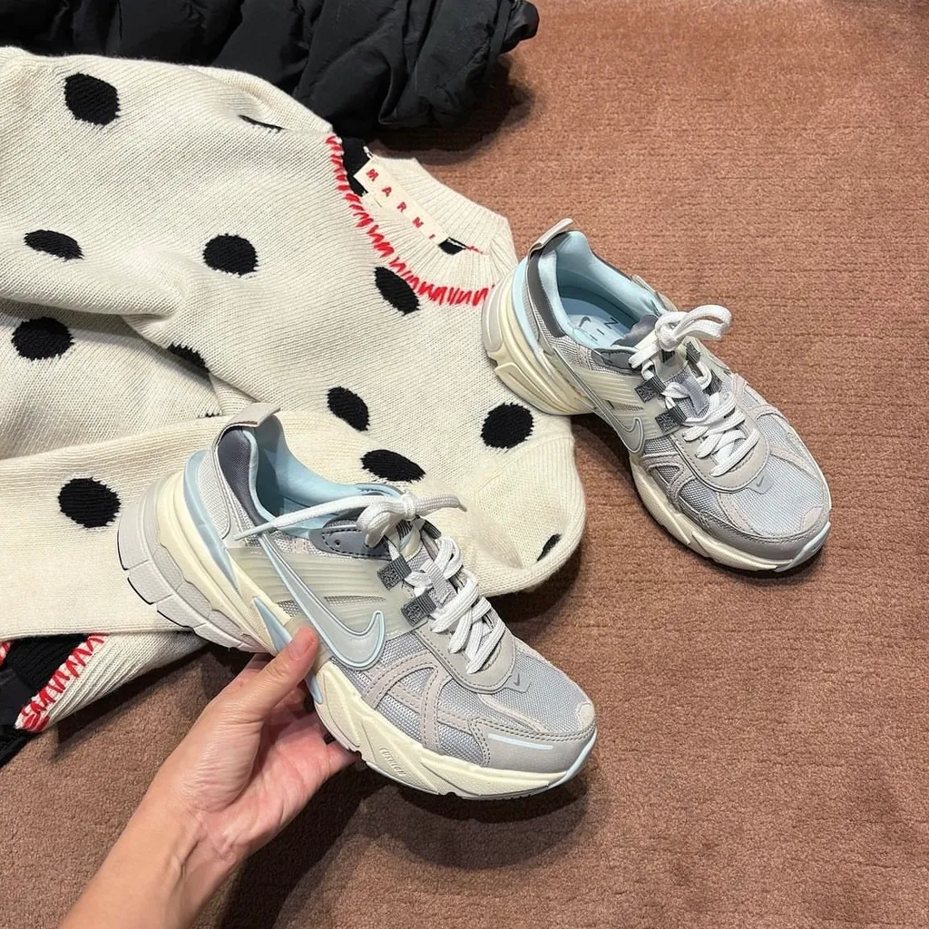 Giày Nike V2K Run 'Light Bone Iron Ore' FZ3596-072 - Ảnh 5