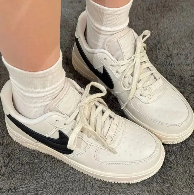 Giày Nike Air Force 1 Quilted Swoosh ‘Phantom Black’ FV1182-001 - Ảnh 9