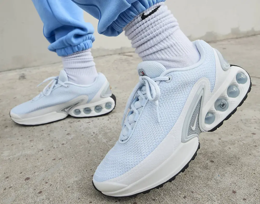 Giày Nike Air Max DN 'Half Blue' FJ3145-400 - Ảnh 3