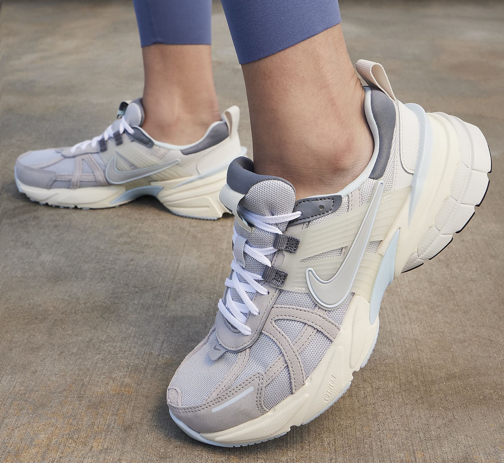 Giày Nike V2K Run 'Light Bone Iron Ore' FZ3596-072 - Ảnh 4