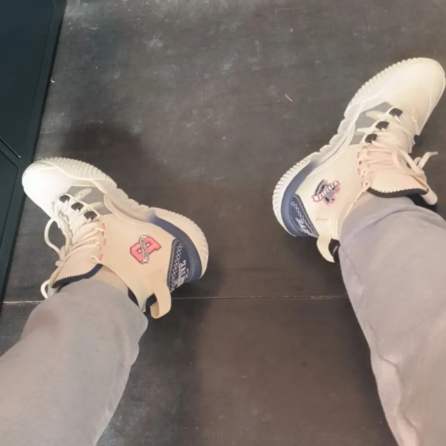 Alternative view of Giày Li-Ning Badfive 2 High ‘White Blue’ ABFR001-17
