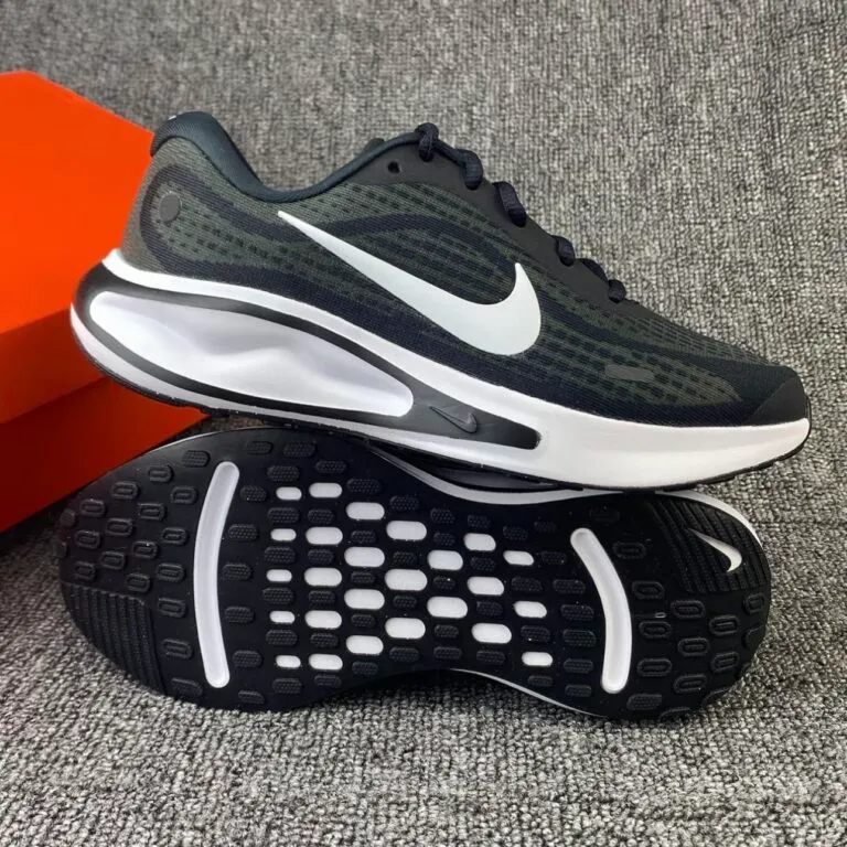 Giày Nike Journey Run ‘Black White’ FN0228-001 - Ảnh 6