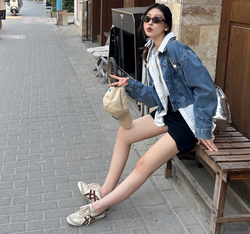 Giày Onitsuka Tiger Mexico 66 ‘Beige Suede Brown’ 1183B391-251 - Ảnh 6