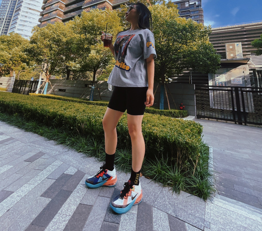 Giày Nike Lebron 18 Low Summit White Space Jam DJ3760-115 - Ảnh 5