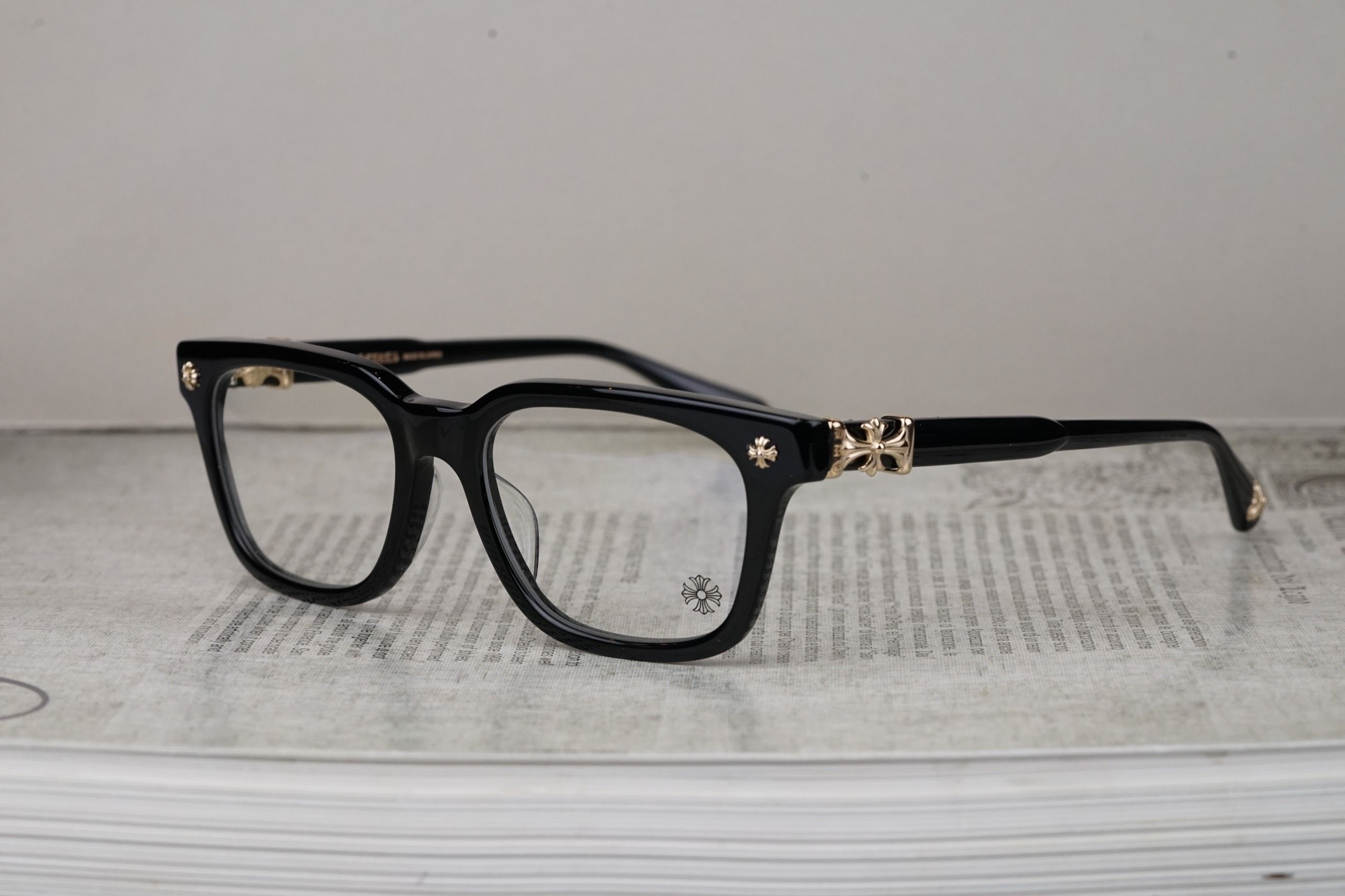 Kính Chrome Hearts Cox Ucker BK-18KGP - Ảnh 3