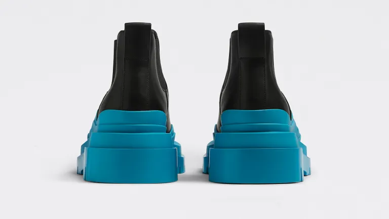 Giày Bottega Veneta Tire Ankle Chelsea Boot ‘Black Amalfi Blue’ 630281VBS501438 - Ảnh 3