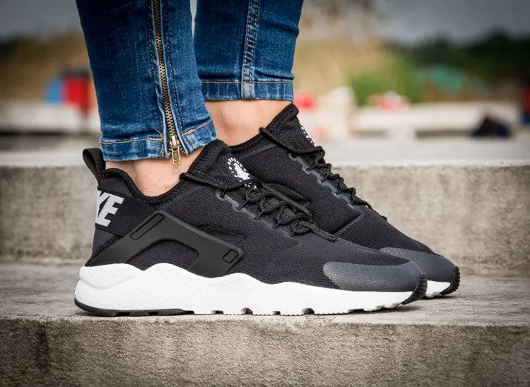 Alternative view of Giày Nike Air Huarache Run Ultra ‘Black White’ 819151-001
