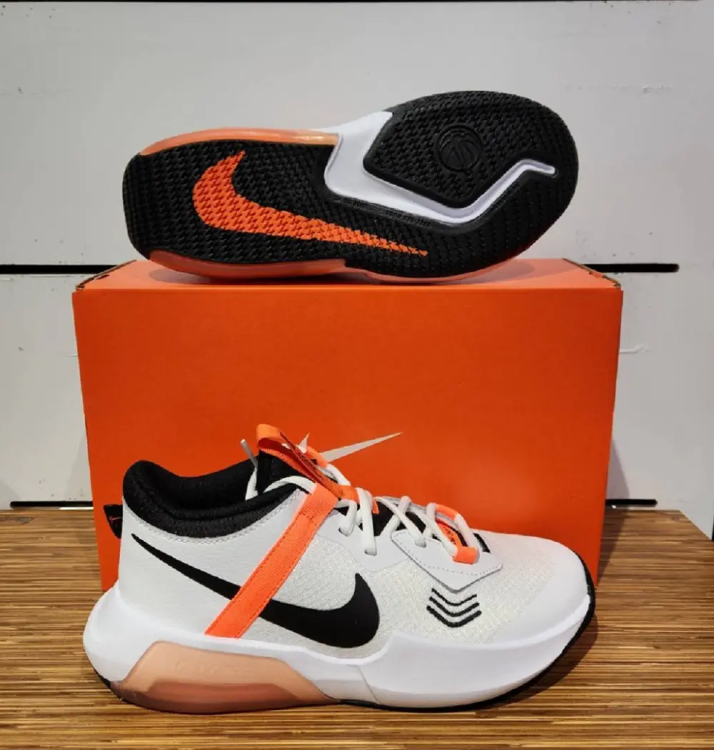 Alternative view of Giày Nike Air Zoom Crossover 'White Safety Orange' DC5216-103