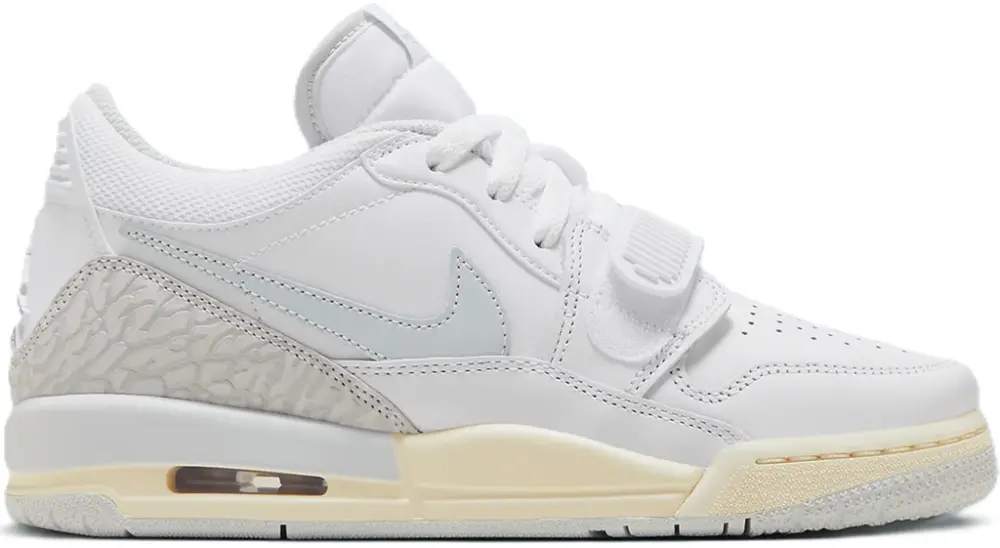Giày Nike Air Jordan Legacy 312 Low 'Love' HJ3483-101