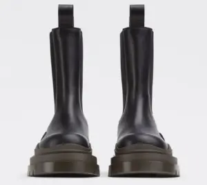 Alternative view of Giày Bottega Veneta Tire Chelsea Boot ‘Black Camping’ 630284VBS501291