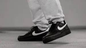 Alternative view of Giày Nike Air Force 1 Low Retro QS ‘Black White’ CQ0492-001