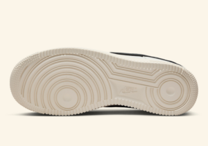 Alternative view of Giày Nike Air Force 1 Quilted Swoosh ‘Phantom Black’ FV1182-001