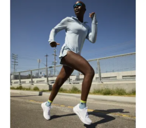 Alternative view of Giày Nike Journey Run 'White Pure Platinum' FJ7765-102