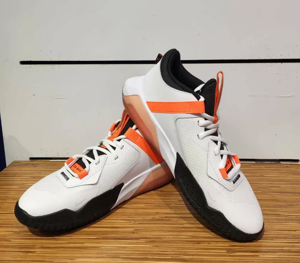 Giày Nike Air Zoom Crossover 'White Safety Orange' DC5216-103 - Ảnh 4