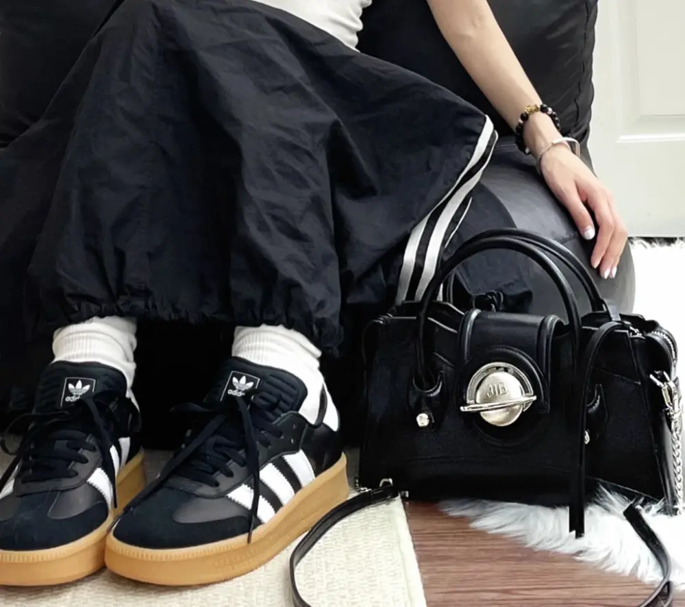 Alternative view of Giày Adidas SAMBA XLG 'Core Black' IE1379