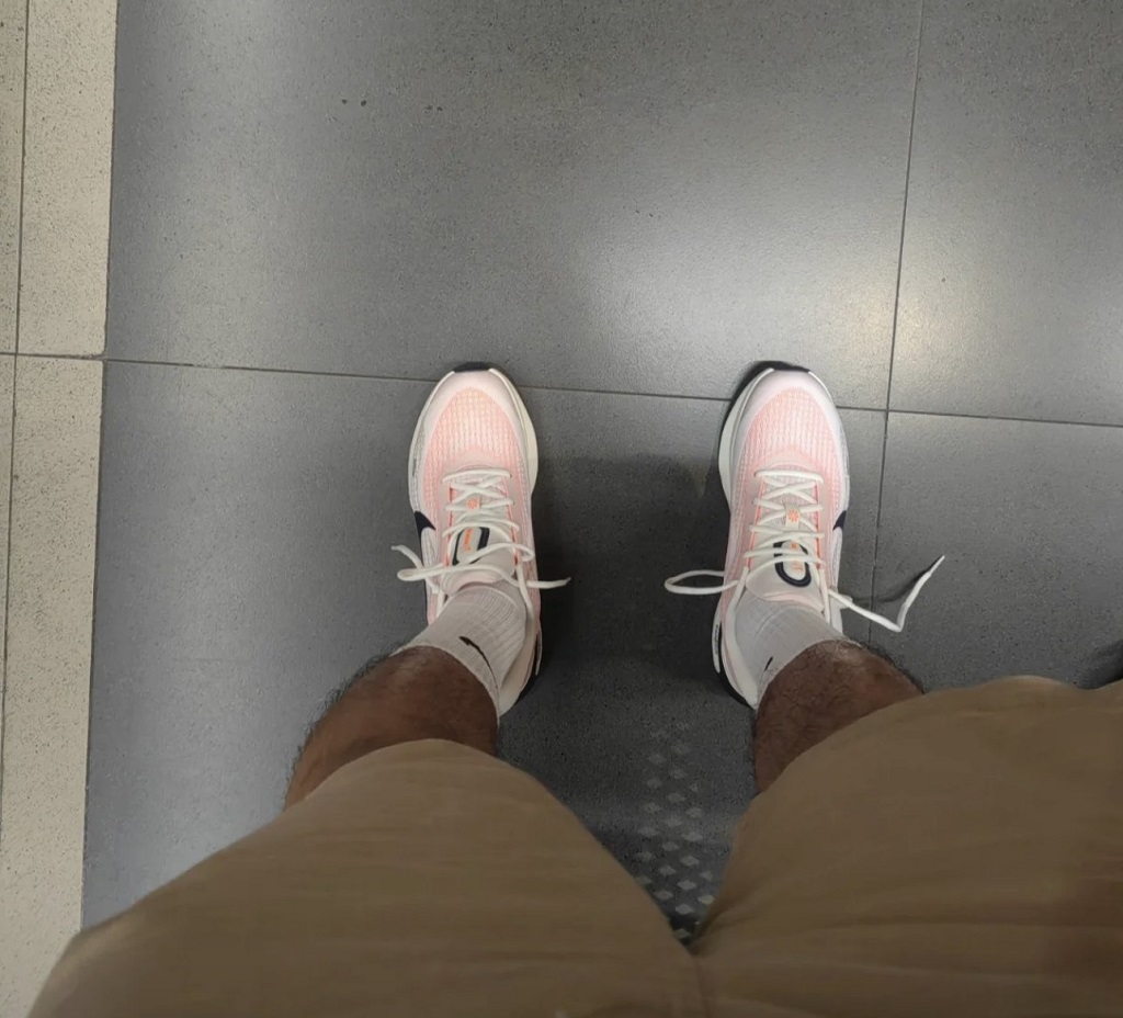 Giày Nike Journey Run 'Sail Total Orange' FN0228-100 - Ảnh 4