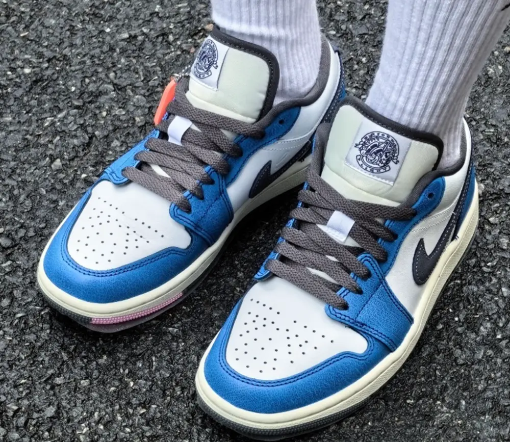 Alternative view of Giày Nike Air Jordan 1 Low SE 'Flight Vintage' FV8439-104