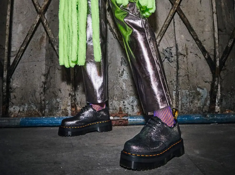 Alternative view of Giày Dr. Martens 1461 Faux Fur-Lined Metallic Leather 'Black' 27957012