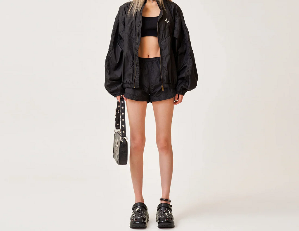 Dép SMFK X Crocs Compass Clog 'Black' SMFK-210087-0fm - Ảnh 3