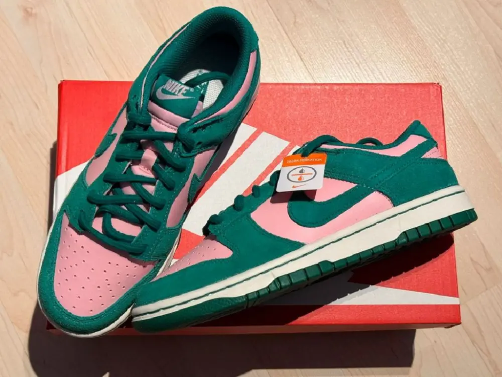 Alternative view of Giày Nike Dunk Low Retro SE 'Blue Pink' FZ0549-600