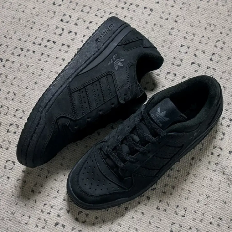 Alternative view of Giày Adidas Originals Forum Low Cl 'Black' ID0990