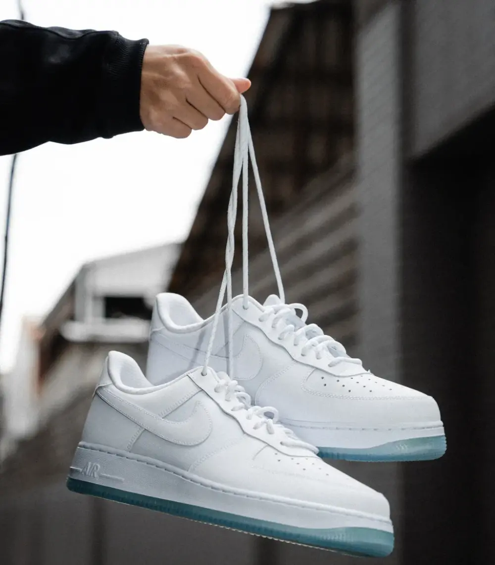 Alternative view of Giày Nike Air Force 1 '07 ' White Icy Blue ' FV0383-100